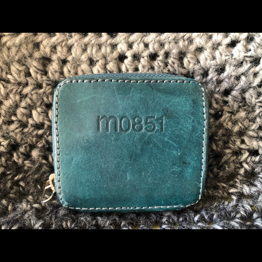 m0851 - Square Coin Purse
